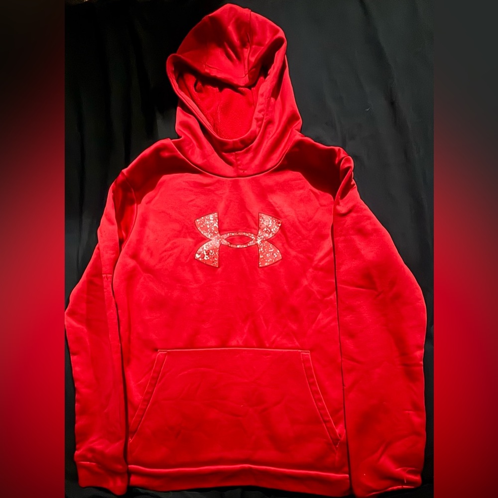 Under armor Hoodie with Subtle Logo